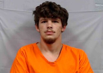 Driver Accused of Leading Trooper on Dangerous Chase Before Falling Into Creek During Foot Pursuit