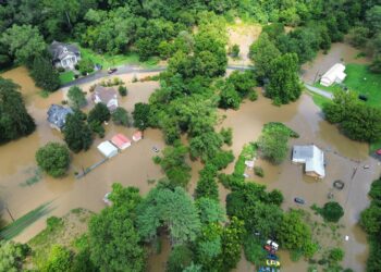 Flooding in Glen Jean