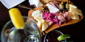 Farm to Table Dinners Return to State Park Restaurants This Month